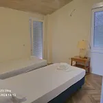 Apartment Albani