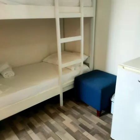 Albani * Lezhë